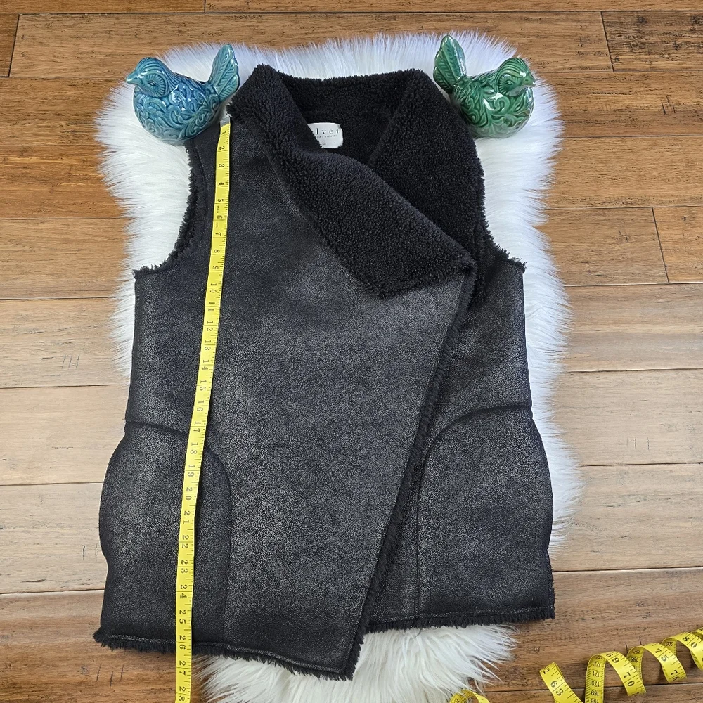 Anthropologie Velvet By Graham & Spencer Faux Fur Suede Small